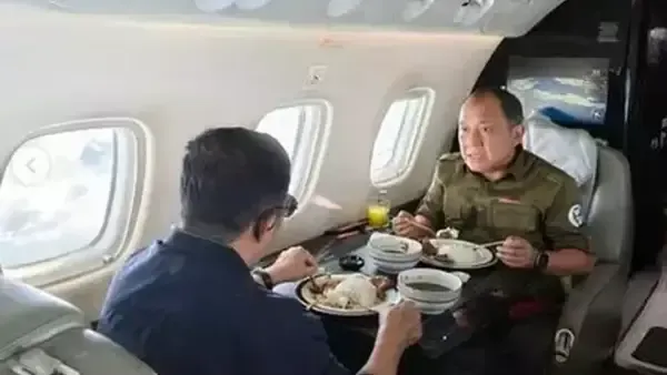 Ⓒ Hak cipta foto di atas dikembalikan sesungguhnya kepada pemilik foto KETIKKABARcom Ⓒ Hak cipta foto di atas dikembalikan sesungguhnya kepada pemilik foto