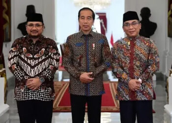 Adhie M Massardi Yakin 100% Menag Yaqut Tak Berani Lego Kuota Haji Tanpa Perintah Jokowi