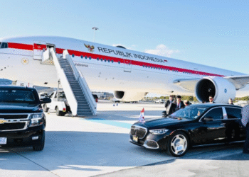 Presiden Republik Indonesia, Prabowo Subianto, tiba di Bandar Udara Internasional John F. Kennedy, New York, Amerika Serikat, pada Sabtu, 20 September 2025, sekitar pukul 16.50 waktu setempat. FOTO/BPMI Setpres/Laily Rachev