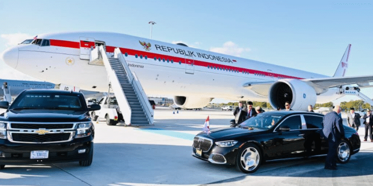 Presiden Republik Indonesia Prabowo Subianto tiba di Bandar Udara Internasional John F Kennedy New York Amerika Serikat pada Sabtu 20 September 2025 sekitar pukul 1650 waktu setempat FOTOBPMI SetpresLaily Rachev KETIKKABARcom Presiden Republik Indonesia Prabowo Subianto tiba di Bandar Udara Internasional John F Kennedy New York Amerika Serikat pada Sabtu 20 September 2025 sekitar pukul 1650 waktu setempat FOTOBPMI SetpresLaily Rachev