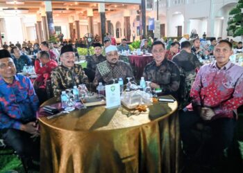 Bupati Aceh Besar, H Syech Muharram didampingi Dandim 0101/Kota Banda Aceh, Letkol Inf Faurizal Noerdin, S.Sos., M.Sc menghadiri acara leoas sambut Pangdam IM di Kodam IM, Banda Aceh, Rabu (19/09/2025). FOTO/MC ACEH BESAR