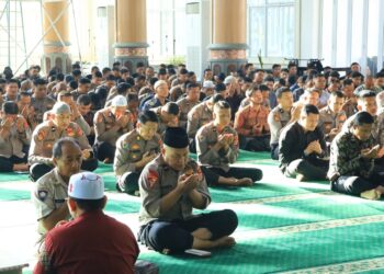 Ⓒ Hak cipta foto di atas dikembalikan sesungguhnya kepada pemilik foto