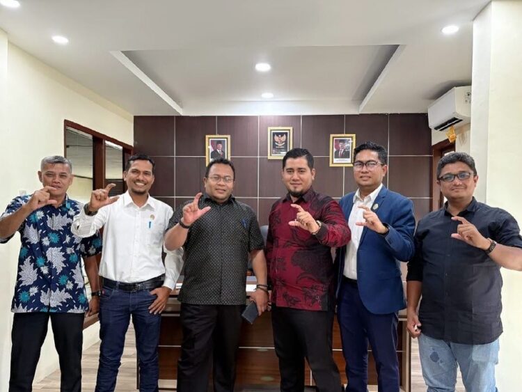 Ⓒ Hak cipta foto di atas dikembalikan sesungguhnya kepada pemilik foto KETIKKABARcom Ⓒ Hak cipta foto di atas dikembalikan sesungguhnya kepada pemilik foto