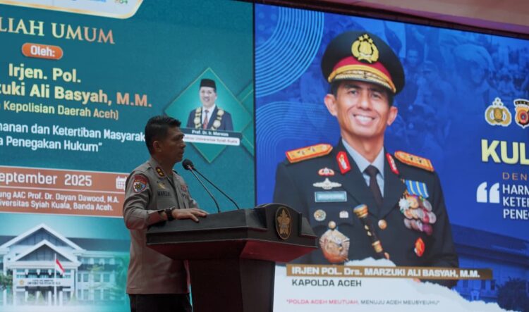 Kapolda Aceh Irjen Pol Marzuki Ali Basyah tampil sebagai pembicara dalam kuliah umum di Universitas Syiah Kuala USK yang berlangsung di Gedung AAC Dayan Dawood Selasa 3092025 KETIKKABARcom Kapolda Aceh Irjen Pol Marzuki Ali Basyah tampil sebagai pembicara dalam kuliah umum di Universitas Syiah Kuala USK yang berlangsung di Gedung AAC Dayan Dawood Selasa 3092025