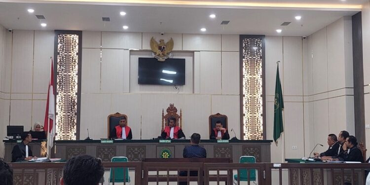 Suasana sidang kasus korupsi pembangunan pasar Bale Atu di Pengadilan Tindak Pidana Korupsi pada Pengadilan Negeri Banda Aceh Kamis 18 September 2025 FOTOIst KETIKKABARcom Suasana sidang kasus korupsi pembangunan pasar Bale Atu di Pengadilan Tindak Pidana Korupsi pada Pengadilan Negeri Banda Aceh Kamis 18 September 2025 FOTOIst