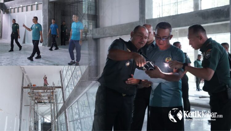 Pangdam IM Mayor Jenderal TNI Joko Hadi Susilo SIP meninjau langsung proses pembangunan Gedung Serbaguna Neusu salah satu fasilitas baru milik Kodam Iskandar Muda pada Selasa 28102025 siangFoto KolaseKETIKKABARcomHUMAS KODAM IM KETIKKABARcom Pangdam IM Mayor Jenderal TNI Joko Hadi Susilo SIP meninjau langsung proses pembangunan Gedung Serbaguna Neusu salah satu fasilitas baru milik Kodam Iskandar Muda pada Selasa 28102025 siangFoto KolaseKETIKKABARcomHUMAS KODAM IM