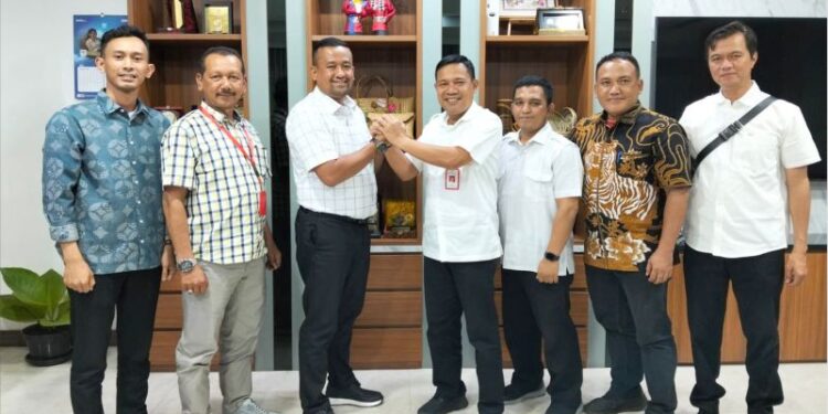 Ⓒ Hak cipta foto di atas dikembalikan sesungguhnya kepada pemilik foto KETIKKABARcom Ⓒ Hak cipta foto di atas dikembalikan sesungguhnya kepada pemilik foto