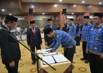 Ⓒ Hak cipta foto di atas dikembalikan sesungguhnya kepada pemilik foto