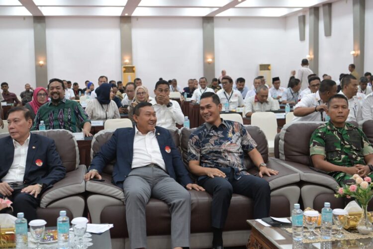 Sekretaris Daerah Aceh M Nasir SIP MPA membuka kegiatan Musyawarah Provinsi Luar Biasa Musorprovlub KONI Aceh di Hotel Grand Aceh Syariah Cot Masjid pada Kamis 9102025