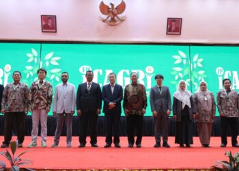 Ⓒ Hak cipta foto di atas dikembalikan sesungguhnya kepada pemilik foto KETIKKABARcom Ⓒ Hak cipta foto di atas dikembalikan sesungguhnya kepada pemilik foto