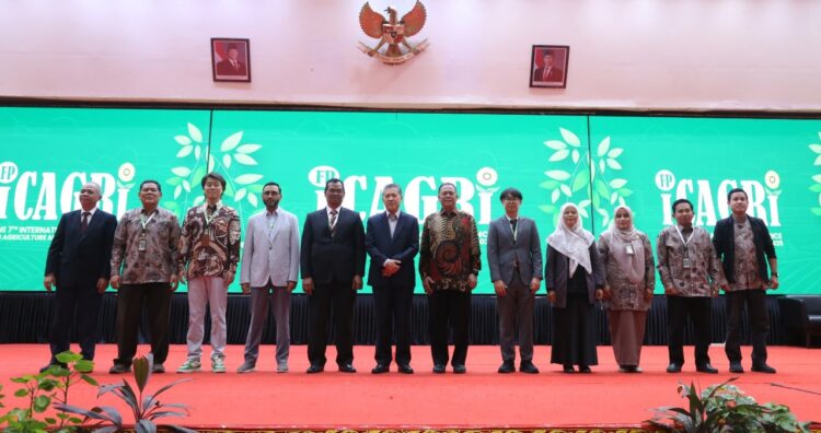 Ⓒ Hak cipta foto di atas dikembalikan sesungguhnya kepada pemilik foto KETIKKABARcom Ⓒ Hak cipta foto di atas dikembalikan sesungguhnya kepada pemilik foto
