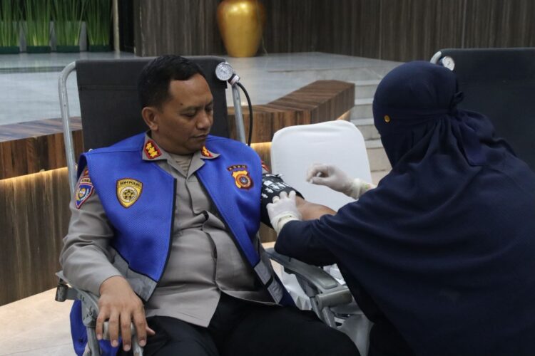 Polda Aceh gelar aksi sosial donor darah yang digelar dalam rangka memperingati Hari Jadi ke 74 Humas Polri Tahun 2025 di Aula Presisi Rabu 22102025