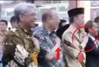 Ⓒ Hak cipta foto di atas dikembalikan sesungguhnya kepada pemilik foto
