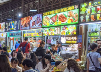 Newton Food Centre di Singapura (asiaone.com)/Ⓒ Hak cipta foto di atas dikembalikan sesungguhnya kepada pemilik foto
