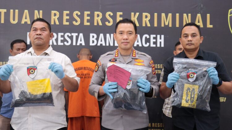 Ⓒ Hak cipta foto di atas dikembalikan sesungguhnya kepada pemilik foto
