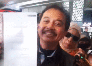 Ⓒ Hak cipta foto di atas dikembalikan sesungguhnya kepada pemilik foto