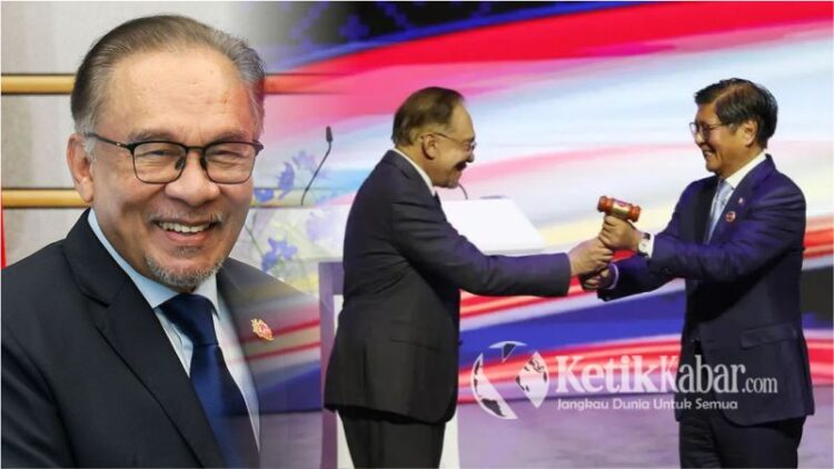 Foto KolaseKETIKKABARcomIst