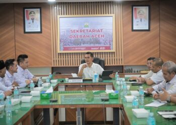 Sekretaris Daerah Aceh, M. Nasir, S.IP, MPA menerima Audiensi Komisi Penyiaran Indonesia ( KPI) Aceh di ruang Rapat Sekda Banda Aceh, 5/11/2025