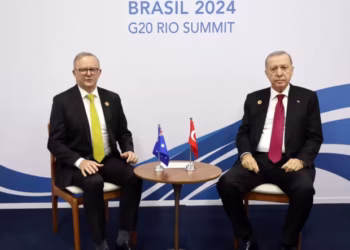 Ⓒ Hak cipta foto di atas dikembalikan sesungguhnya kepada pemilik foto