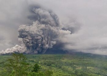 Erupsi gunung Semeru, status meningkat jadi siaga. (Dok. Istimewa)