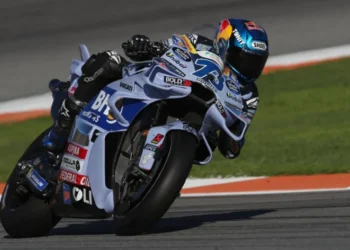 Pembalap Gresini, Alex Marquez di Sprint Race MotoGP Valencia 2025 yang berlangsung di Sirkuit Ricardo Tormo, Valencia, Spanyol, pada Sabtu (15/11/2025)./Foto: Ist