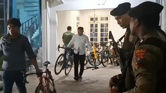 Ⓒ Hak cipta foto di atas dikembalikan sesungguhnya kepada pemilik foto KETIKKABARcom Ⓒ Hak cipta foto di atas dikembalikan sesungguhnya kepada pemilik foto