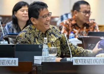 Menteri Keuangan (Menkeu) Purbaya Yudhi Sadewa dalam Raker bersama Komisi XI DPR RI (Instagram/@menkeuri)