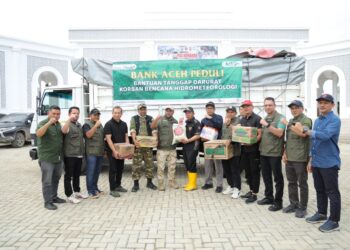 PT Bank Aceh Syariah (BAS) melalui Program Bank Aceh Peduli kembali menyalurkan bantuan tanggap darurat bagi korban banjir dan tanah longsor di Kabupaten Pidie Jaya, Sabtu 13/12/2025