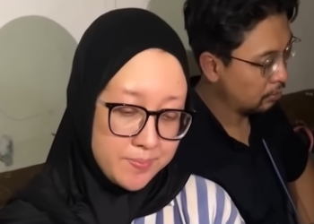 Pemilik Wedding Organizer (WO) Ayu Puspita yang diduga melakukan penipuan terhadap banyak pasangan pengantin oleh Kepolisian Resor Metro Jakarta Utara, pada Senin 08/12/2025./ FOTO: Tangkap Layar Youtube