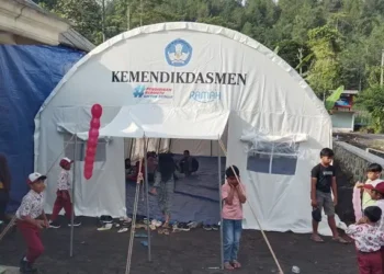 Ⓒ Hak cipta foto di atas dikembalikan sesungguhnya kepada pemilik foto