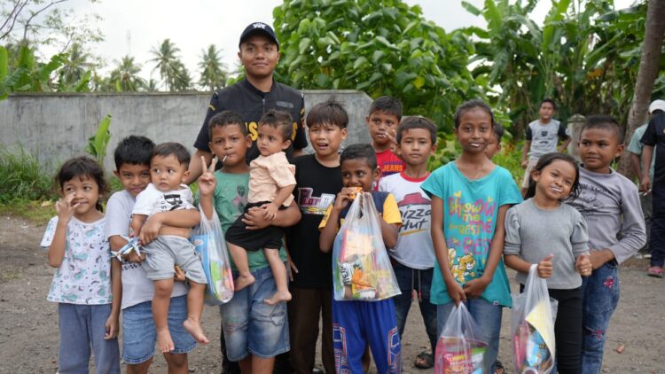 Ⓒ Hak cipta foto di atas dikembalikan sesungguhnya kepada pemilik fotoⒸ Hak cipta foto di atas dikembalikan sesungguhnya kepada pemilik foto KETIKKABARcom Ⓒ Hak cipta foto di atas dikembalikan sesungguhnya kepada pemilik foto