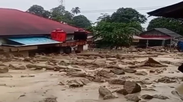 Ⓒ Hak cipta foto di atas dikembalikan sesungguhnya kepada pemilik foto KETIKKABARcom Ⓒ Hak cipta foto di atas dikembalikan sesungguhnya kepada pemilik foto