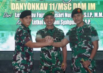 Panglima Komando Daerah Militer Iskandar Muda (Pangdam IM) Mayor Jenderal TNI Joko Hadi Susilo, S.I.P., memimpin acara ramah tamah serah terima jabatan (Sertijab) dan tradisi satuan pejabat Kodam Iskandar Muda (Kodam IM) yang berlangsung khidmat di Makodam Iskandar Muda, Senin (29/12/2025).