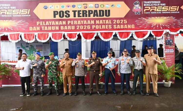 Sekretaris Daerah Kota Sabang Andri Nourman bersama Forum Koordinasi Pimpinan Daerah Forkopimda meninjau Posko Siaga Natal dan Tahun Baru Nataru di Pelabuhan Balohan Selasa 30 Desember 2025 FOTO HUMAS KETIKKABARcom Sekretaris Daerah Kota Sabang Andri Nourman bersama Forum Koordinasi Pimpinan Daerah Forkopimda meninjau Posko Siaga Natal dan Tahun Baru Nataru di Pelabuhan Balohan Selasa 30 Desember 2025 FOTO HUMAS