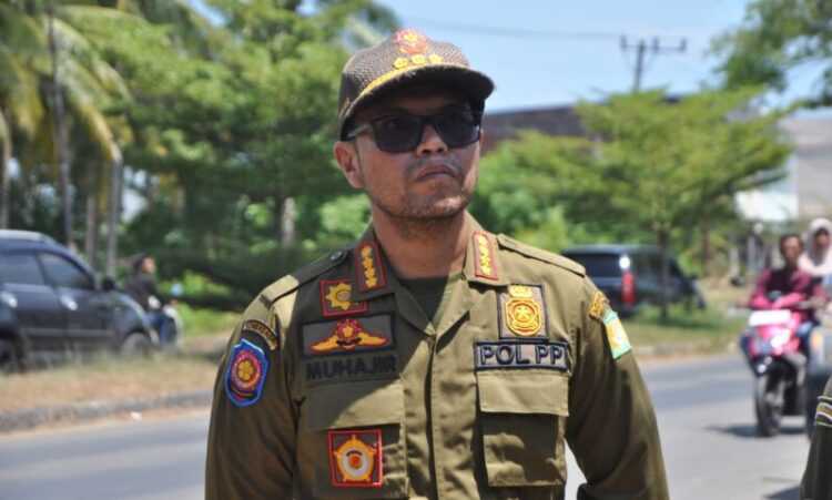 Kepala Satpol PP dan WH Aceh Besar Muhajir SSTP MPA FOTO MC ACEH BESAR