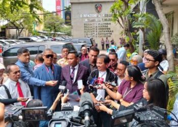 Ⓒ Hak cipta foto di atas dikembalikan sesungguhnya kepada pemilik foto