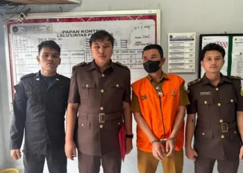Ⓒ Hak cipta foto di atas dikembalikan sesungguhnya kepada pemilik foto