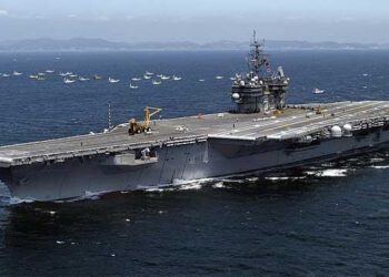 Kapal induk USS Abraham Lincoln. [Stars and Stripes]/FOTO: Ist