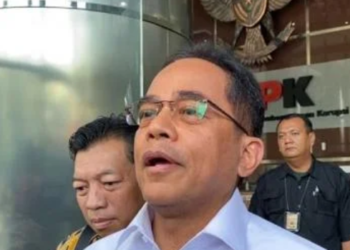 Ⓒ Hak cipta foto di atas dikembalikan sesungguhnya kepada pemilik foto.