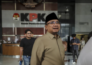 Ⓒ Hak cipta foto di atas dikembalikan sesungguhnya kepada pemilik foto.