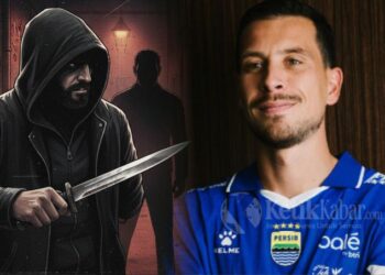 Ilustrasi ancaman pembunuhan terhadap Gelandang Persib Bandung Thom Haye FOTO Kolase KETIKKABARcomInstagram KETIKKABARcom Ilustrasi ancaman pembunuhan terhadap Gelandang Persib Bandung Thom Haye FOTO Kolase KETIKKABARcomInstagram