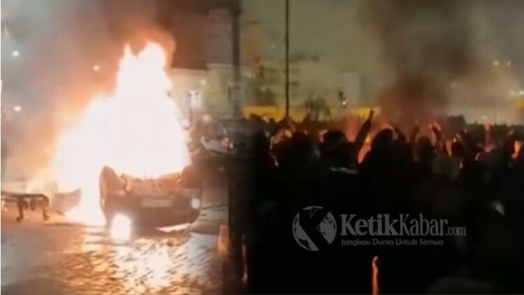 Demonstrasi besar yang mengguncang Iran FOTO Kolase KETIKKABARcomYoutube KETIKKABARcom Demonstrasi besar yang mengguncang Iran FOTO Kolase KETIKKABARcomYoutube