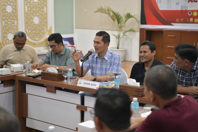 Sekda Aceh M Nasir SIP MPA didampingi Para Asisten Staf Ahli Gubernur serta Kepala SKPA Rapat Persiapan Penugasan Relawan ASN Pemerintah Aceh Tahap II di Kabupaten Aceh Tamiang Kamis 01012026 KETIKKABARcom Sekda Aceh M Nasir SIP MPA didampingi Para Asisten Staf Ahli Gubernur serta Kepala SKPA Rapat Persiapan Penugasan Relawan ASN Pemerintah Aceh Tahap II di Kabupaten Aceh Tamiang Kamis 01012026