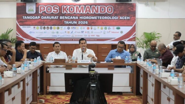 Sekda Aceh M Nasir gelar rapat koordinasi di Posko Penanganan Bencana Pemerintah Aceh Minggu 11 Januari 2026