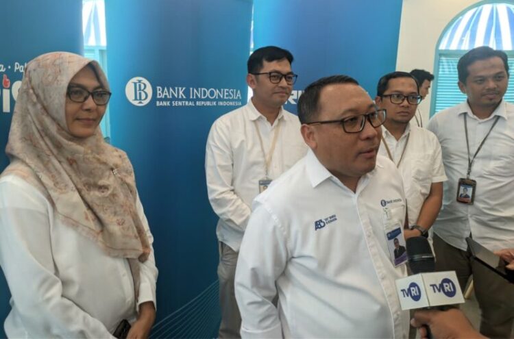 Kepala Perwakilan BI Provinsi Aceh Agus Chusaini saat diwawancarai oleh awak media di Banda Aceh Rabu 2112026 FOTO KETIKKABARcomMirja KETIKKABARcom Kepala Perwakilan BI Provinsi Aceh Agus Chusaini saat diwawancarai oleh awak media di Banda Aceh Rabu 2112026 FOTO KETIKKABARcomMirja