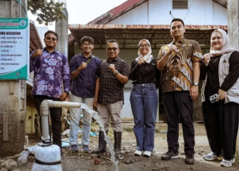 Ⓒ Hak cipta foto di atas dikembalikan sesungguhnya kepada pemilik foto.