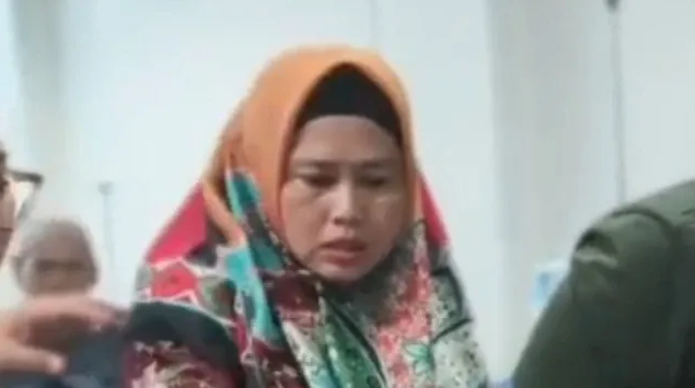 Ⓒ Hak cipta foto di atas dikembalikan sesungguhnya kepada pemilik foto KETIKKABARcom Ⓒ Hak cipta foto di atas dikembalikan sesungguhnya kepada pemilik foto