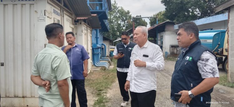 Plt Dirut PDAM Tirta Mountala Ir Yusmadi MM didampingi Direktur Teknik Salman ST MSi dan Jajaran meninjau WTP atau Instalasi Pengolahan Air Cabang Siron kecamatan Ingin Jaya Aceh Besar Rabu 11022026 FOTO MC ACEH BESAR KETIKKABARcom Plt Dirut PDAM Tirta Mountala Ir Yusmadi MM didampingi Direktur Teknik Salman ST MSi dan Jajaran meninjau WTP atau Instalasi Pengolahan Air Cabang Siron kecamatan Ingin Jaya Aceh Besar Rabu 11022026 FOTO MC ACEH BESAR