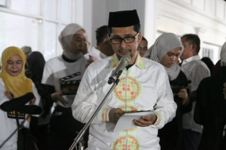 Asisten I Syafir menyampaikan sambutan saat peluncuran film edukasi NOEH di halaman Rumah Sakit Jiwa Banda Aceh Jumat 1322026