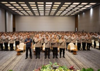 Kapolda Aceh Irjen Pol. Drs. Marzuki Ali Basyah, M. M, membuka Rapat Pimpinan (Rapim) Polda Aceh Tahun 2026 yang digelar selama dua hari, 24 -- 25 Februari 2026, di Hotel The Pade, Aceh Besar.